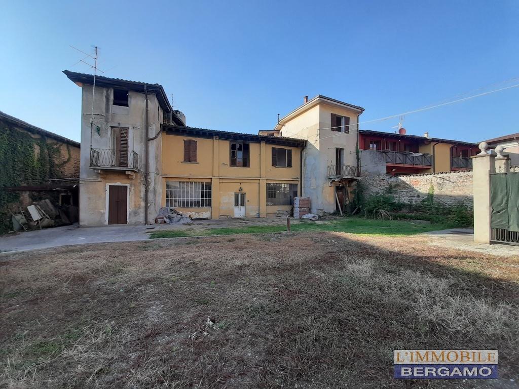 Vendita Pentavani, Azzano San Paolo foto