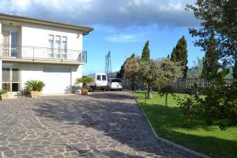 Vendita Multivani, Campiglia Marittima Vendita Multivani, Campiglia Marittima