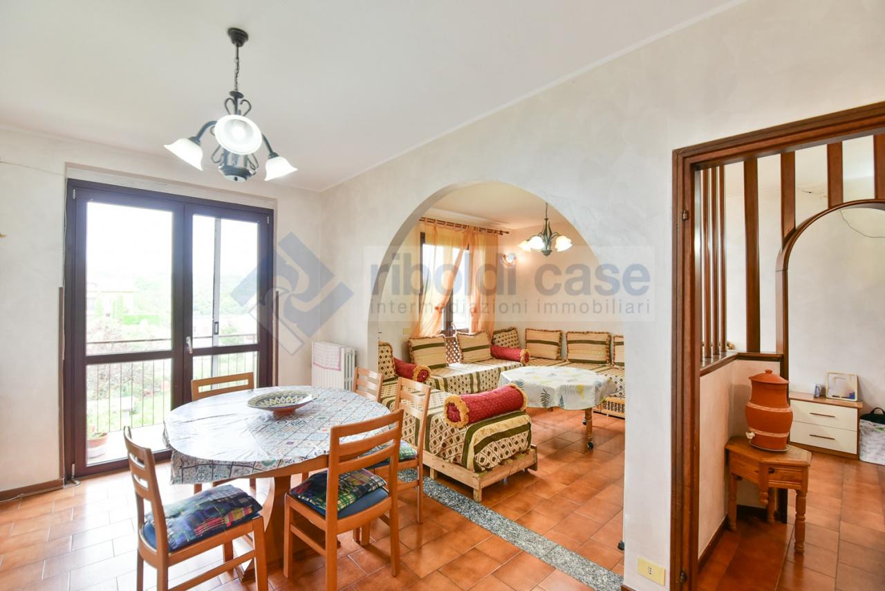 Vendita Trivani, Garbagnate Monastero foto