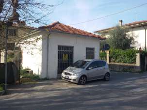 Affitto Quadrivani, Massa Affitto Quadrivani, Massa