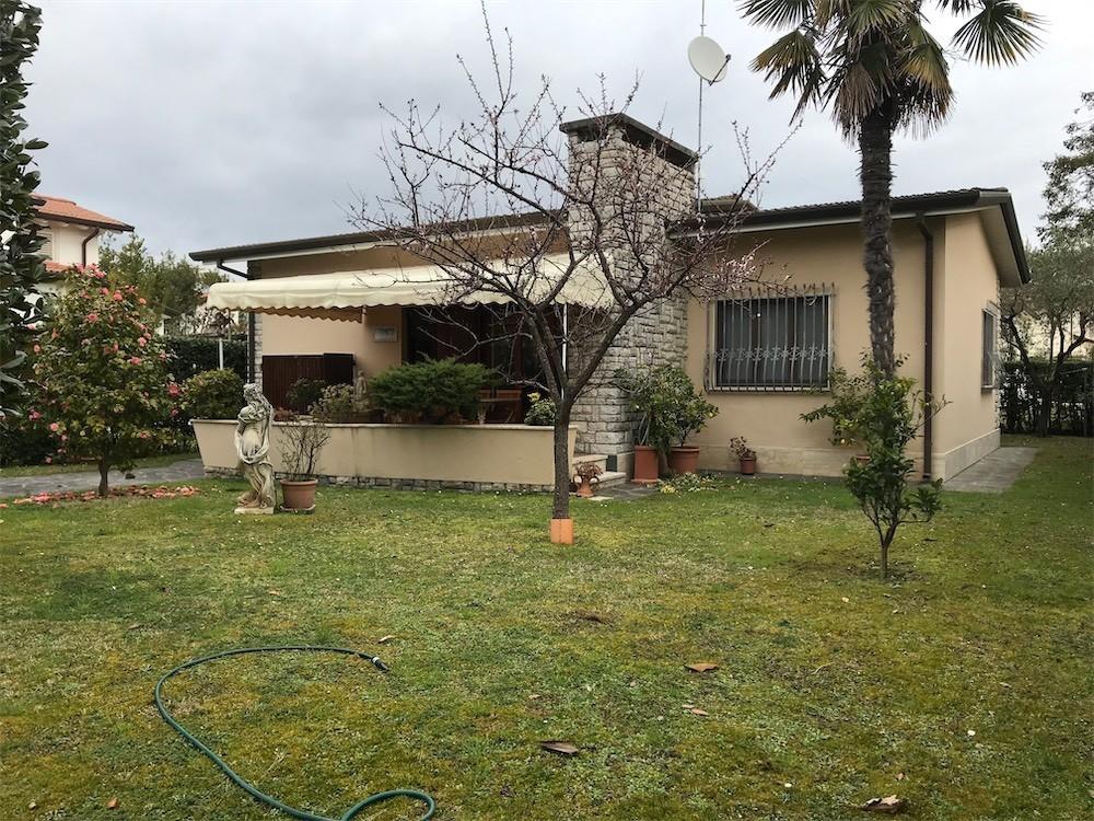 Vendita Villa, Forte dei Marmi foto