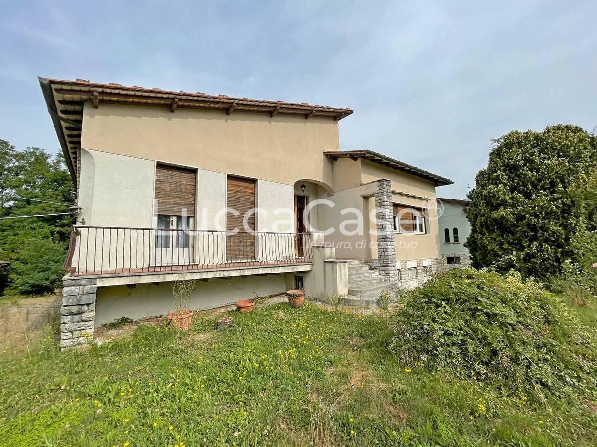 Vendita Villa, Lucca foto
