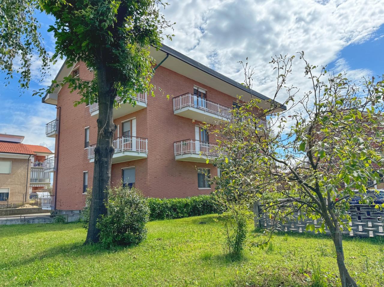 Vendita Appartamento, Santena foto