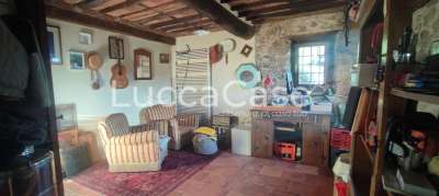 Vendita Rustico, Borgo a Mozzano
