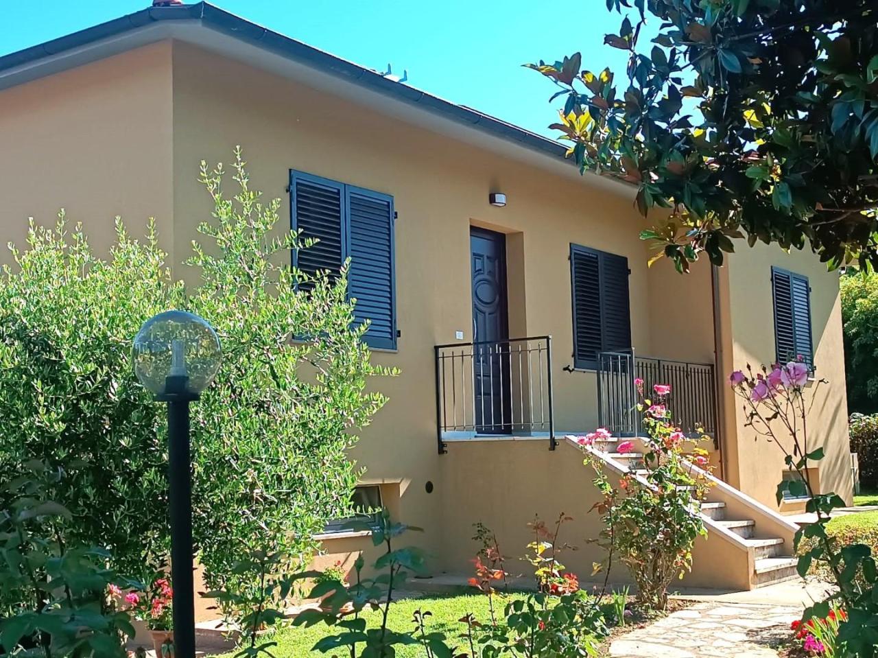 Vendita Casa indipendente, Barga foto
