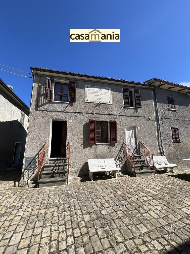 Vendita Casa indipendente, Pergola foto