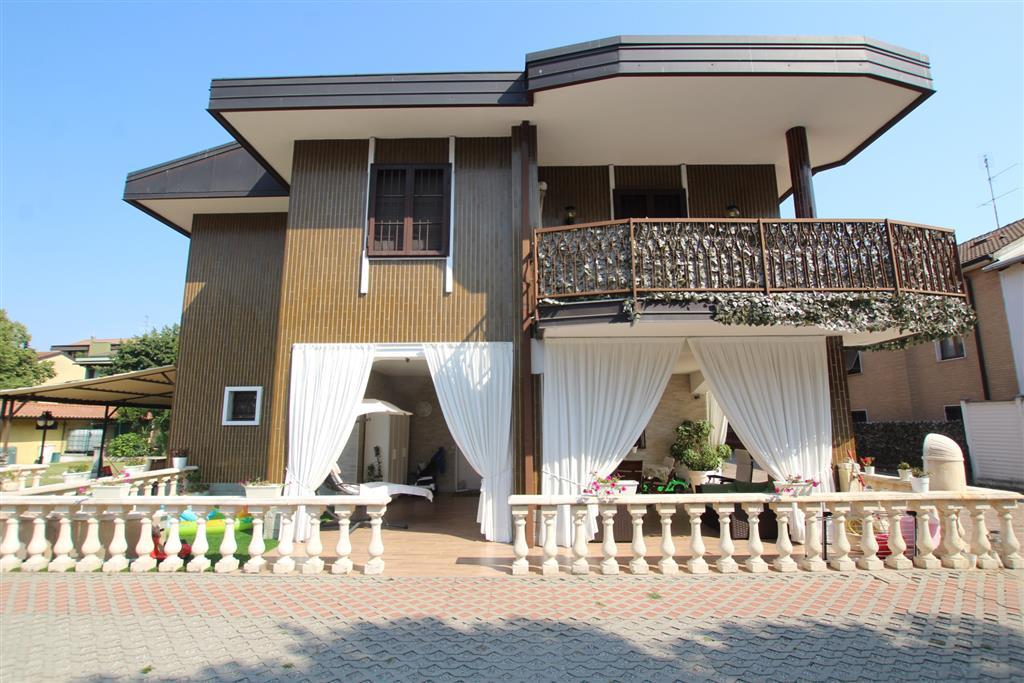 Vendita Villa, Cinisello Balsamo foto