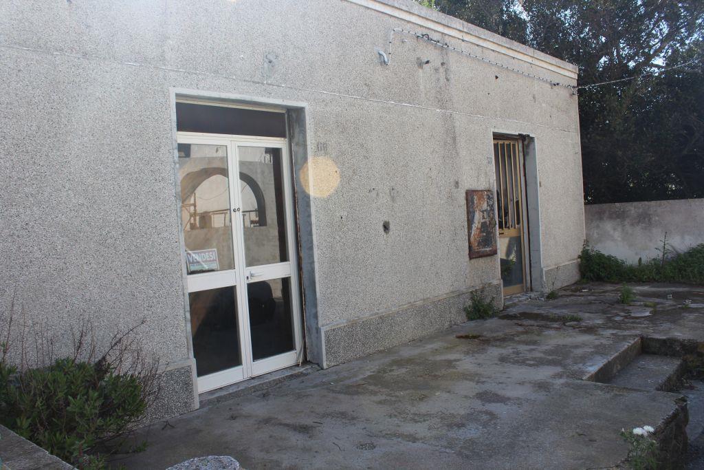Vendita Magazzino, Lipari foto