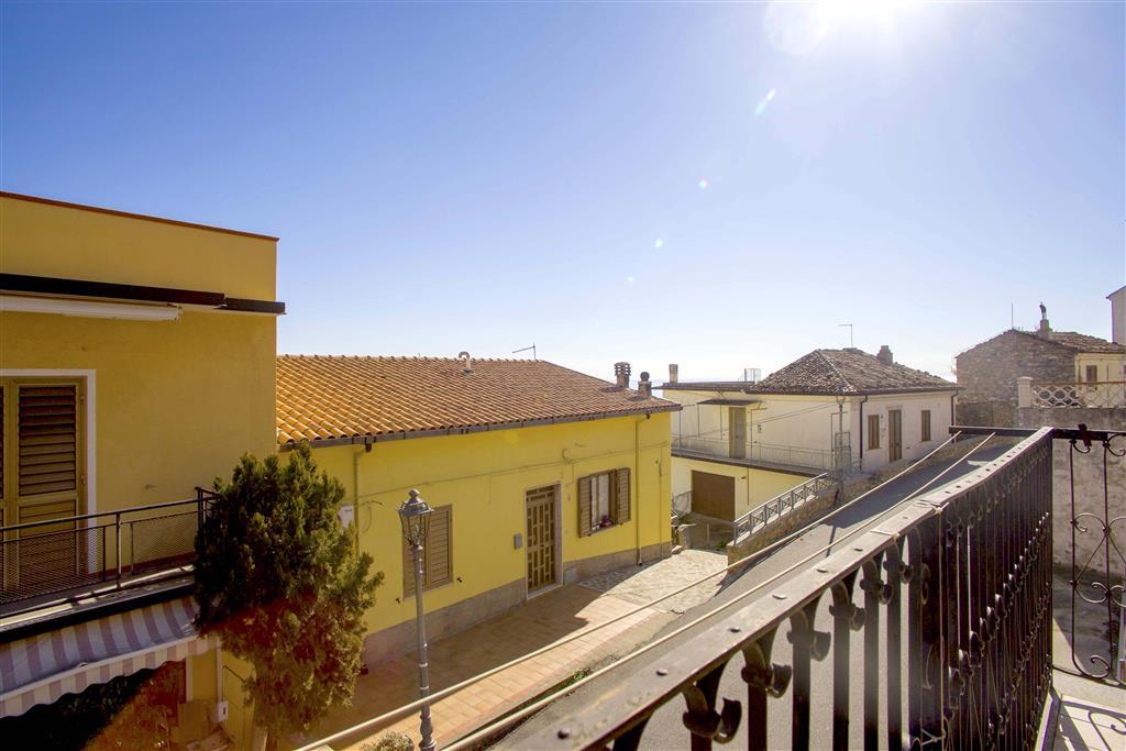 Vendita Casa indipendente, Roseto Capo Spulico foto