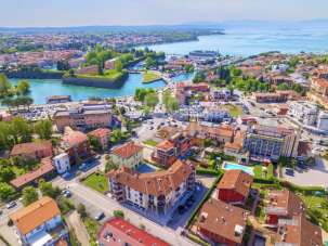 Vendita Quadrivani, Peschiera del Garda Vendita Quadrivani, Peschiera del Garda