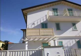Vendita Pentavani, Ameglia