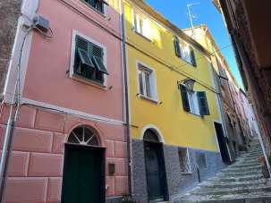 Sale Four rooms, Castiglione Chiavarese