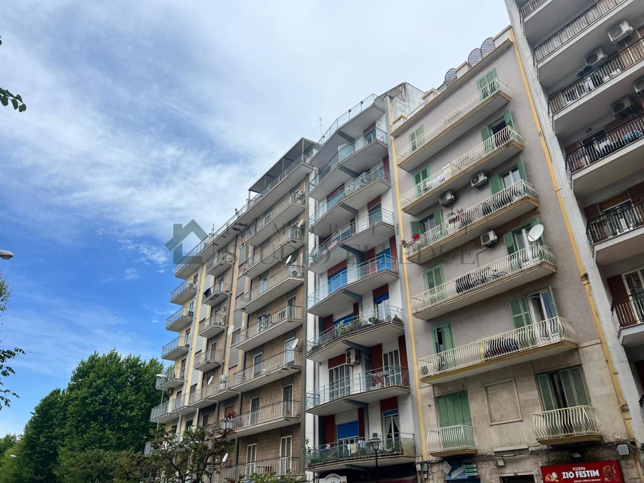 Vendita Bivani, Bari foto
