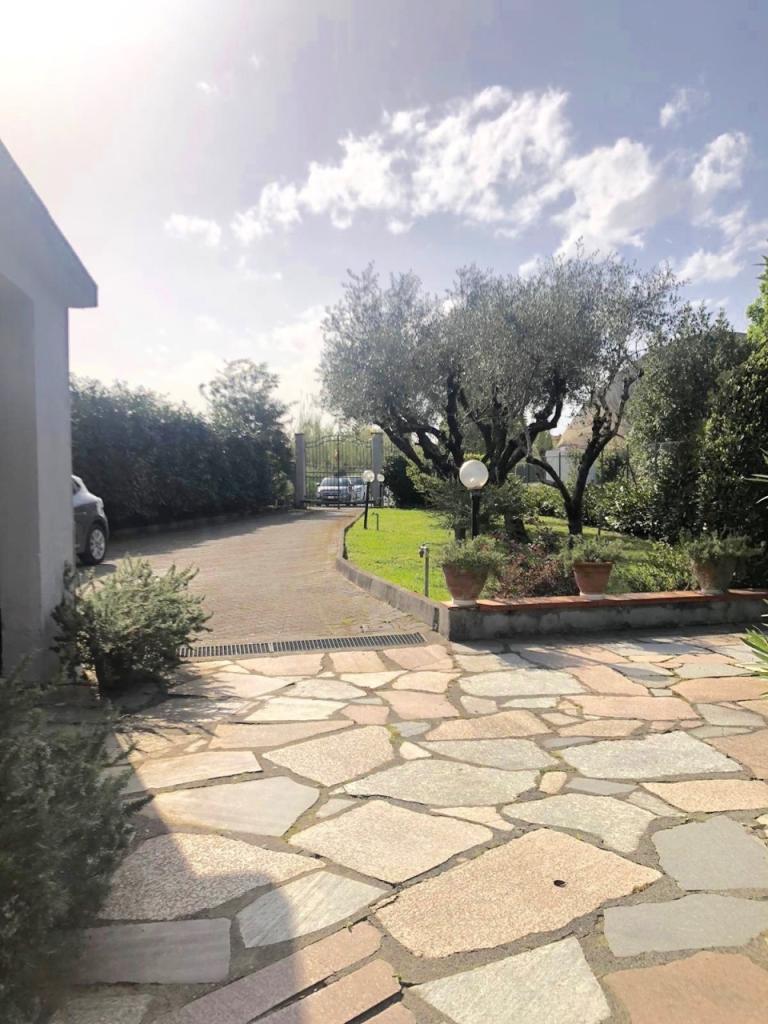 Vendita Multivani, Castelnuovo Magra foto