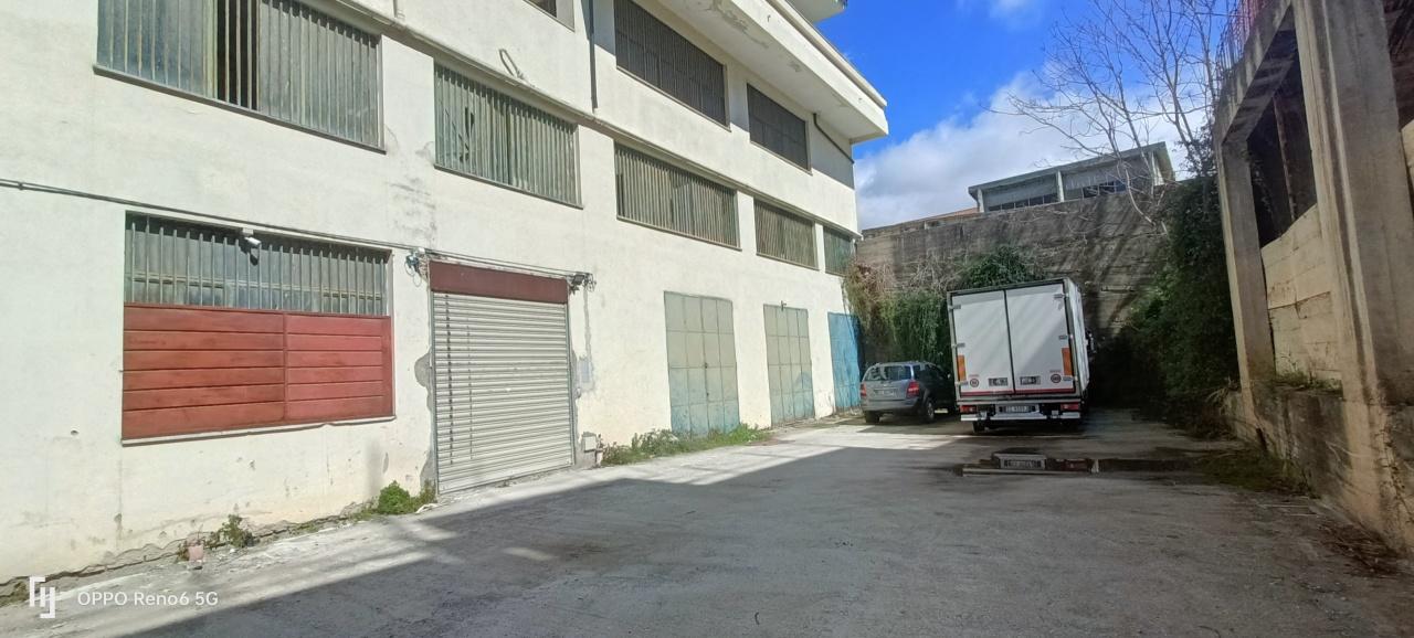 Vendita Garage , Lamezia Terme foto