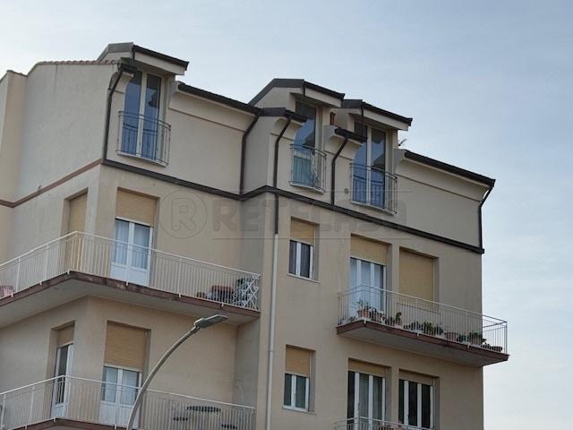 Vendita Trivani, Loano foto