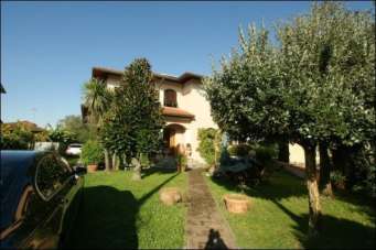 Vendita Ville, Carrara