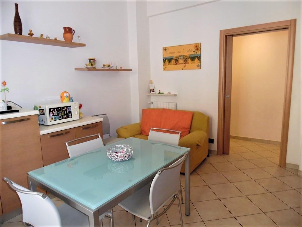 Vendita Pentavani, Genova foto