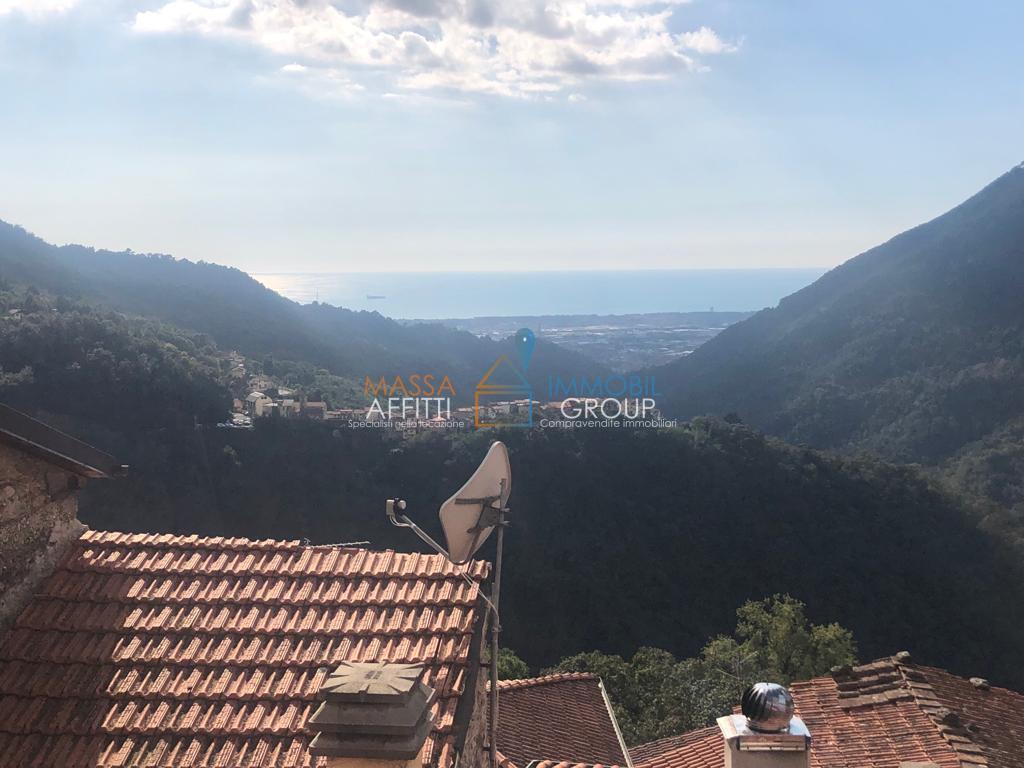 Vendita Quadrivani, Massa foto