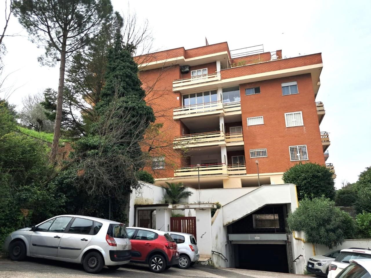 Vendita Quadrivani, Tivoli foto