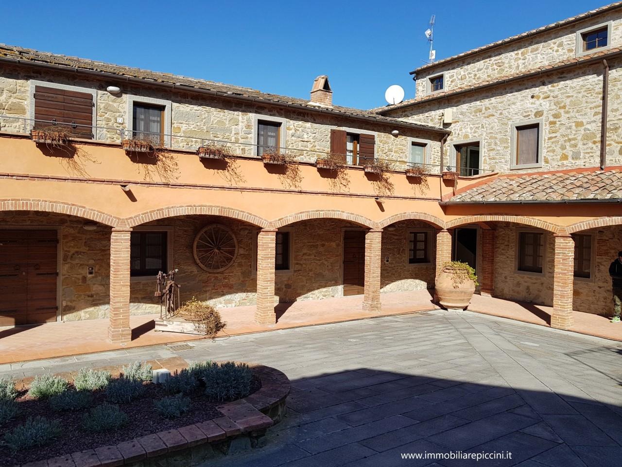 Vendita Trivani, Cortona foto
