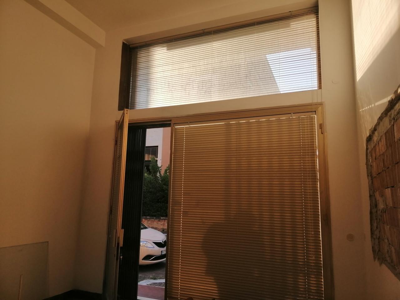 Affitto Monovano, Massa foto