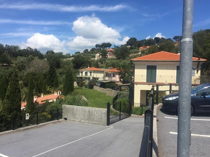 Vendita Trivani, Diano Castello foto