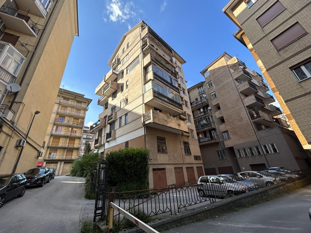 Vendita Garage , Avellino foto