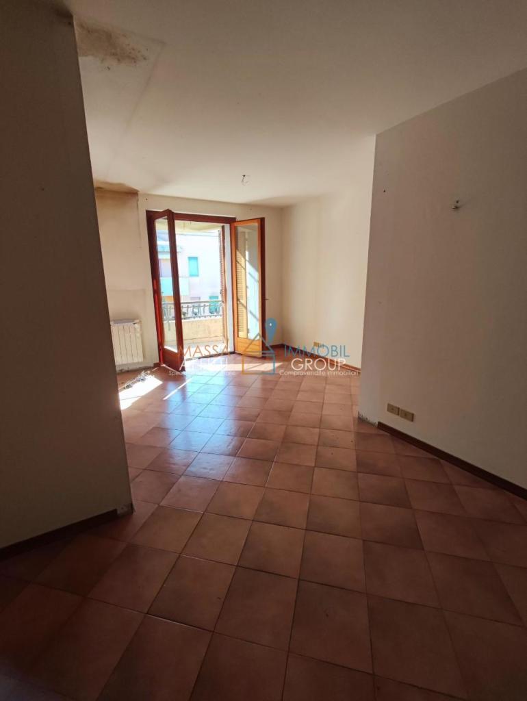 Vendita Quadrivani, Massa foto