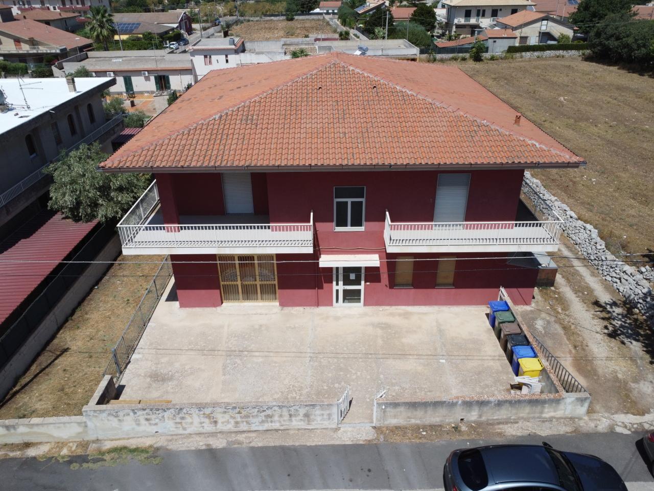 Vendita Multivani, Modica foto