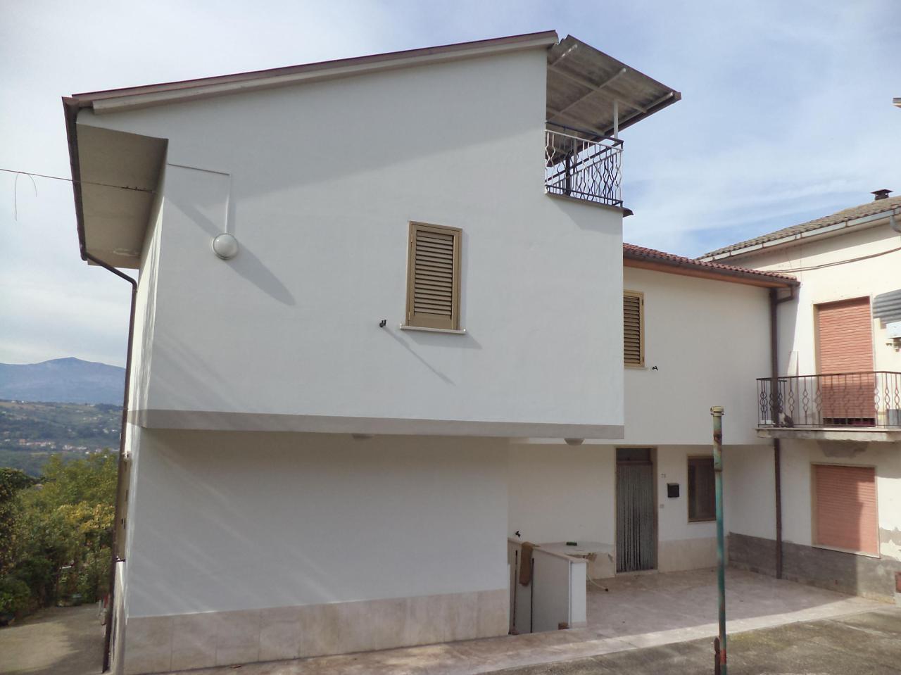 Vendita Multivani, Lettomanoppello foto