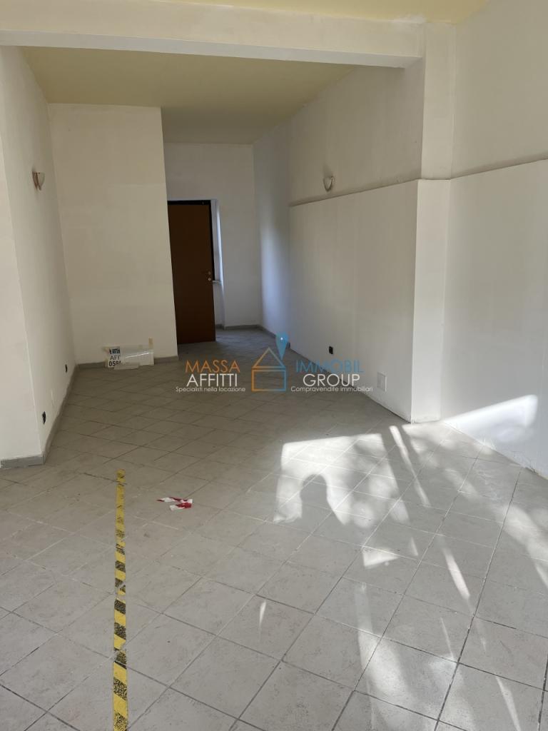 Vendita Monovano, Carrara foto