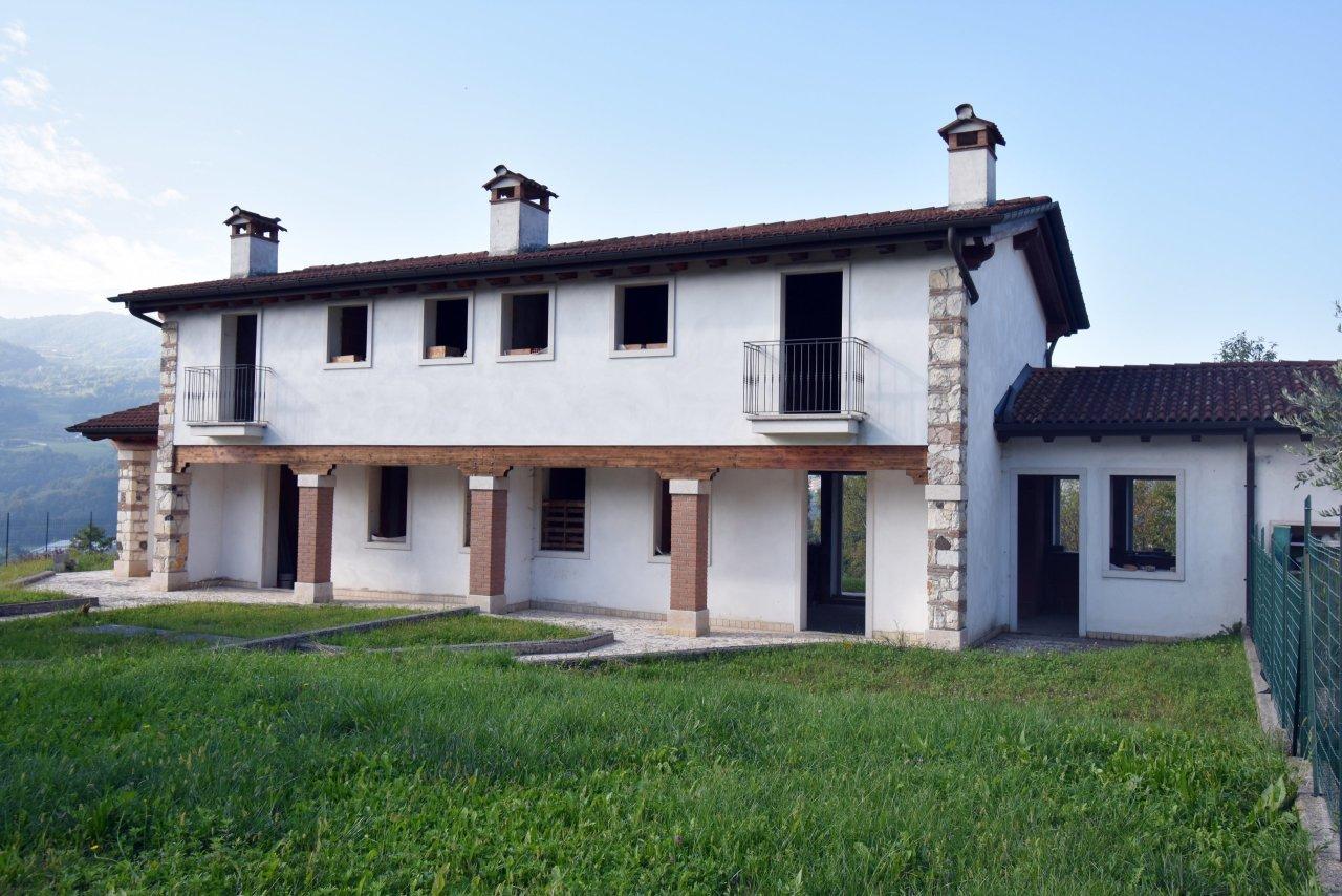 Vendita Pentavani, Chiampo foto