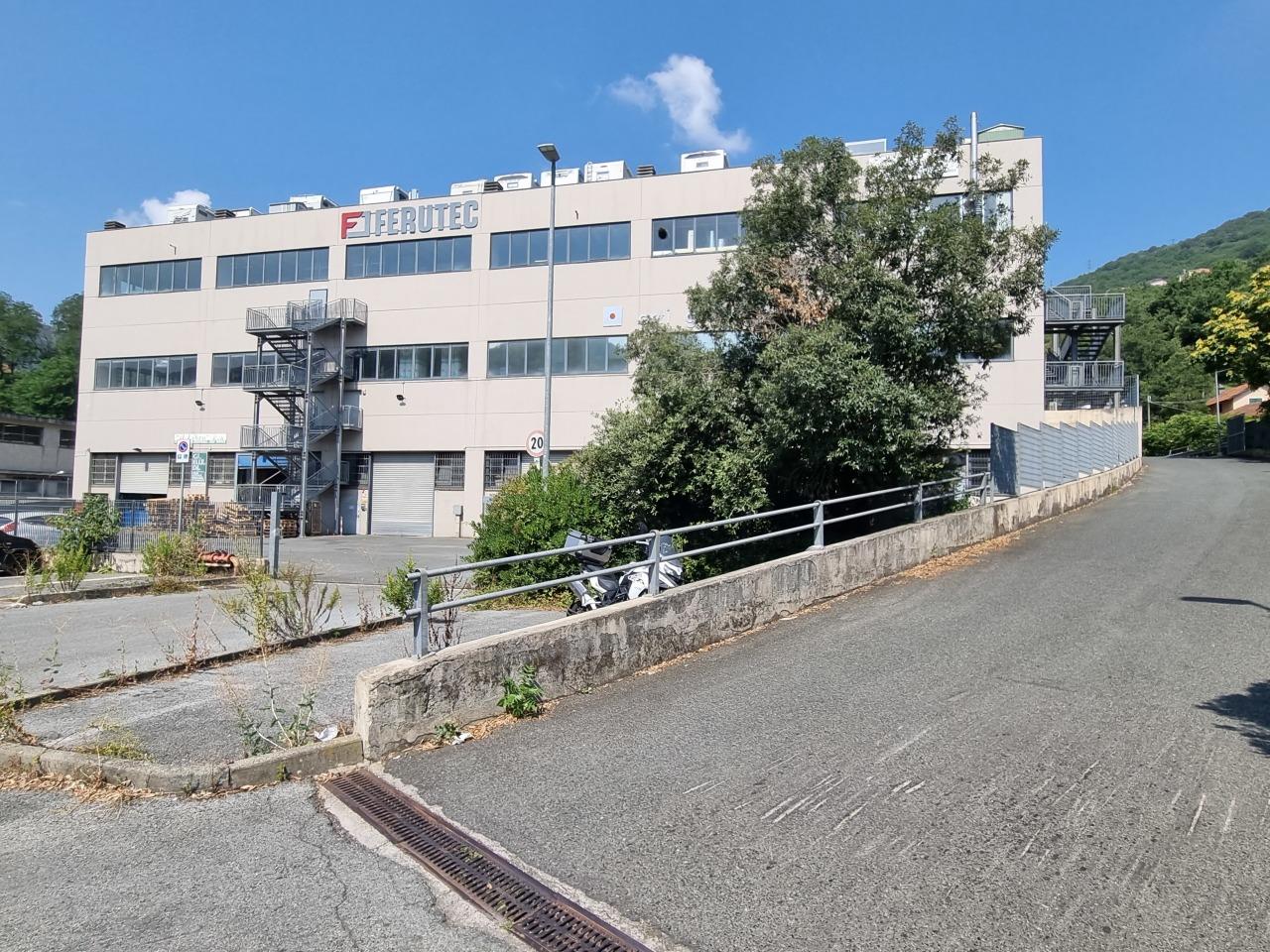Vendita Capannone , Genova foto