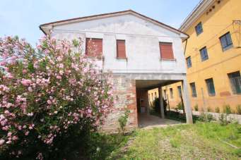 Vendita Eptavani, Vicenza