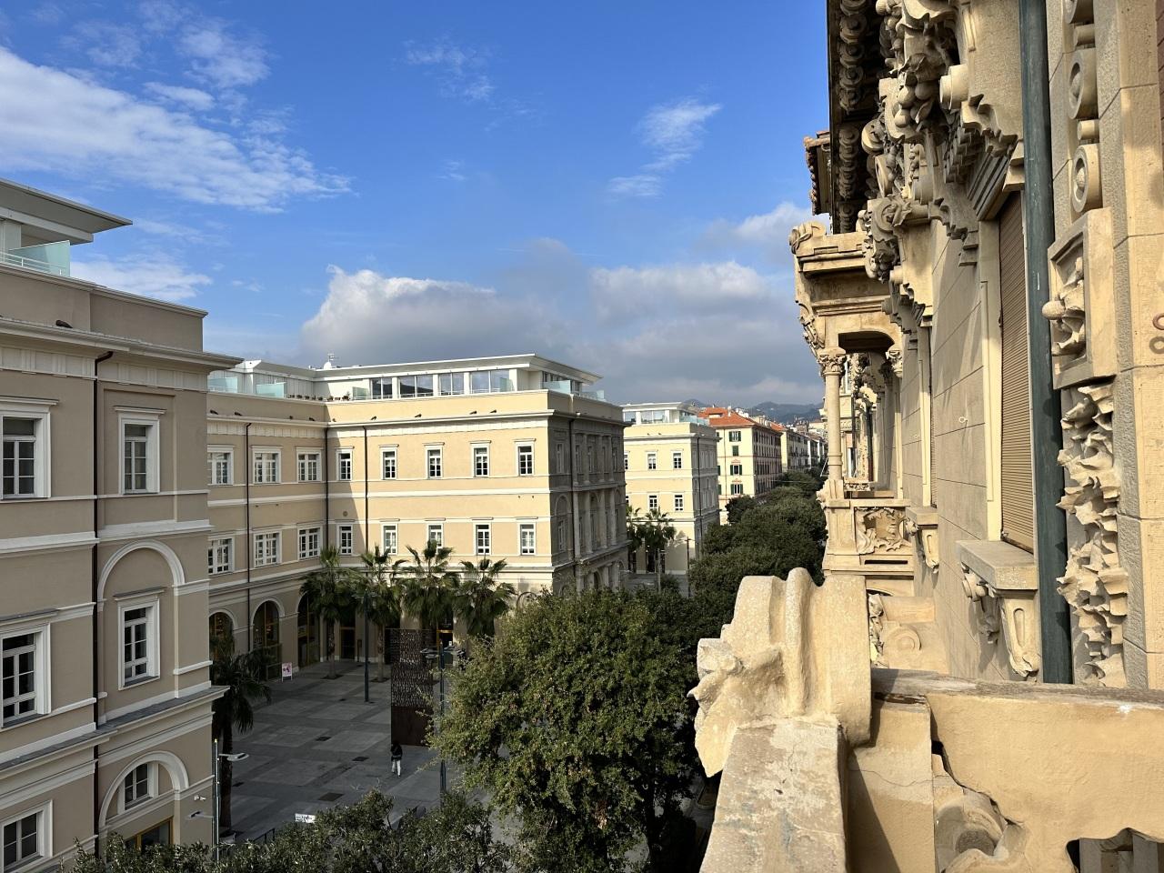 Vendita Multivani, Savona foto