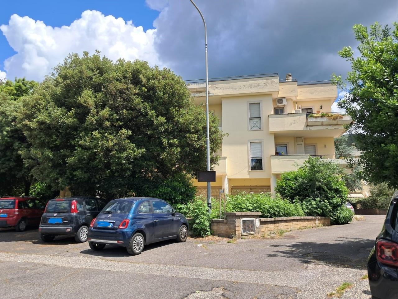 Vendita Bivani, Tivoli foto