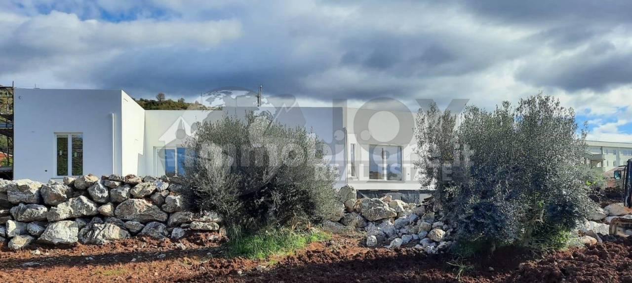 Vendita Ville, Diamante foto