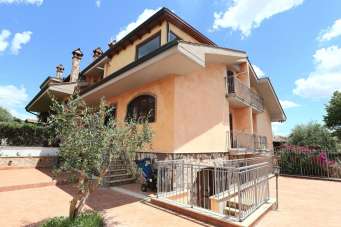 Vendita Pentavani, Guidonia Montecelio Vendita Pentavani, Guidonia Montecelio