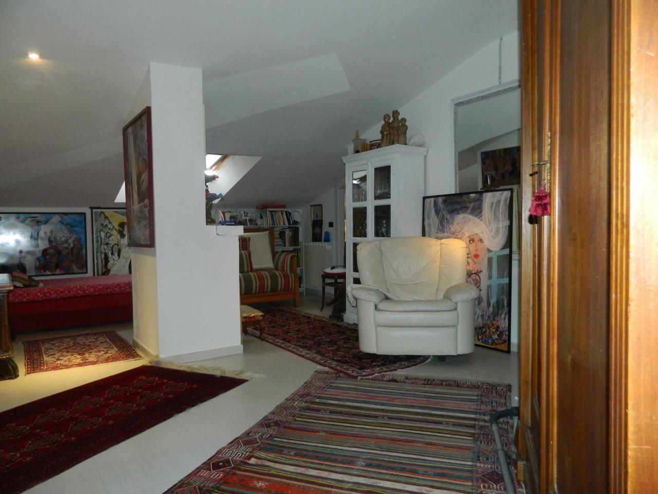 Vendita Trivani, Sarzana foto