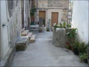 Vendita Quadrivani, Modica