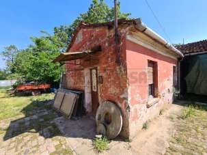 Vendita Trivani, Sesto ed Uniti