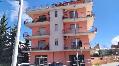 Affitto Quadrivani, Scafa Affitto Quadrivani, Scafa