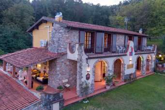 Vendita Multivani, Pescaglia Vendita Multivani, Pescaglia