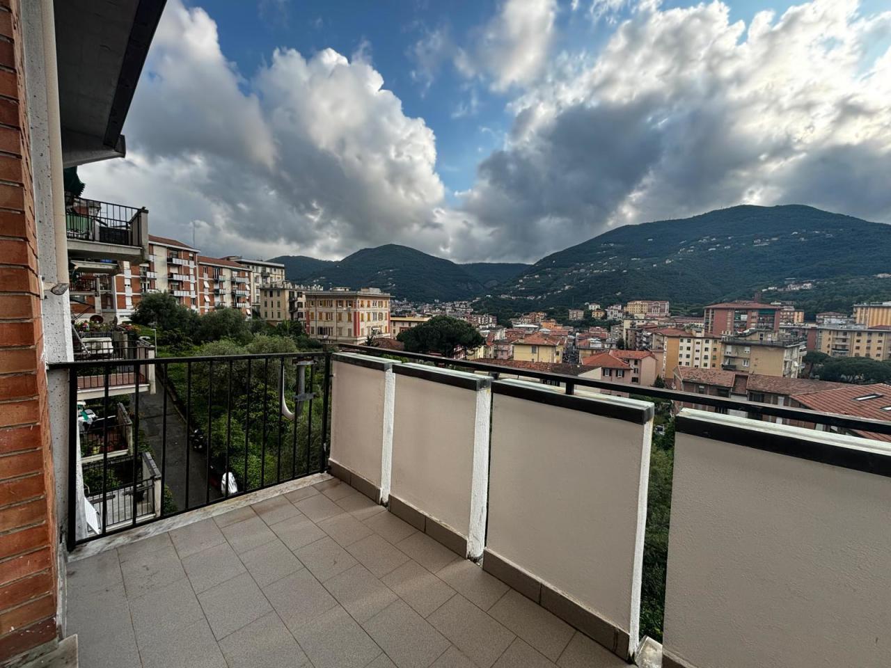 Vendita Quadrivani, La Spezia foto