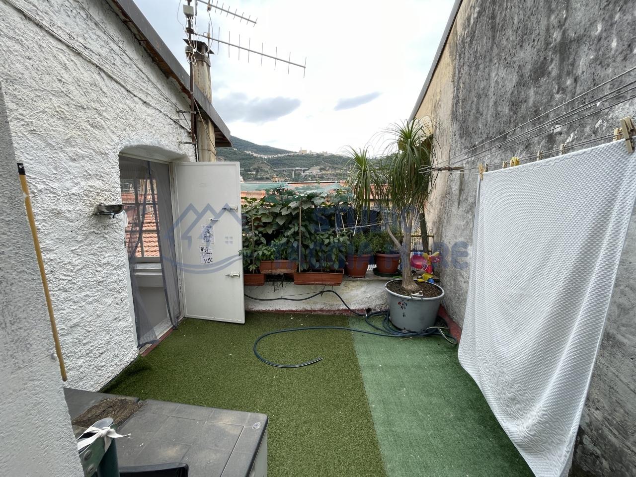 Vendita Quadrivani, Taggia foto