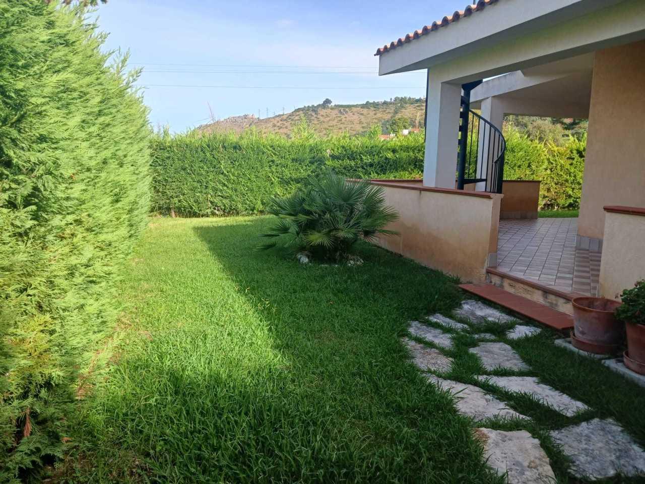 Vendita Trivani, Diamante foto