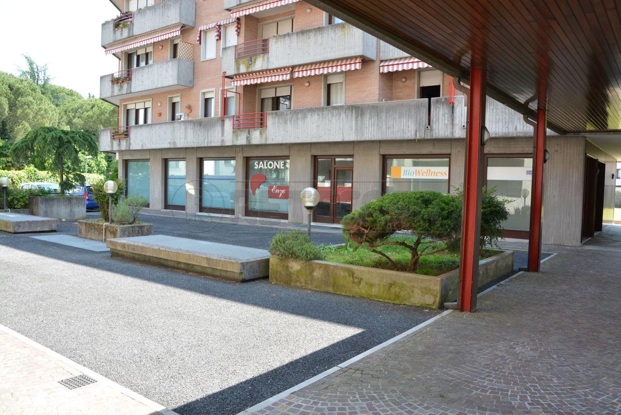Vendita Bivani, Manzano foto