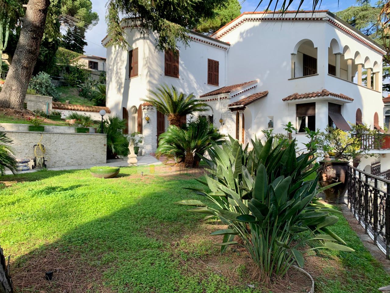 Vendita Ville, Sanremo foto