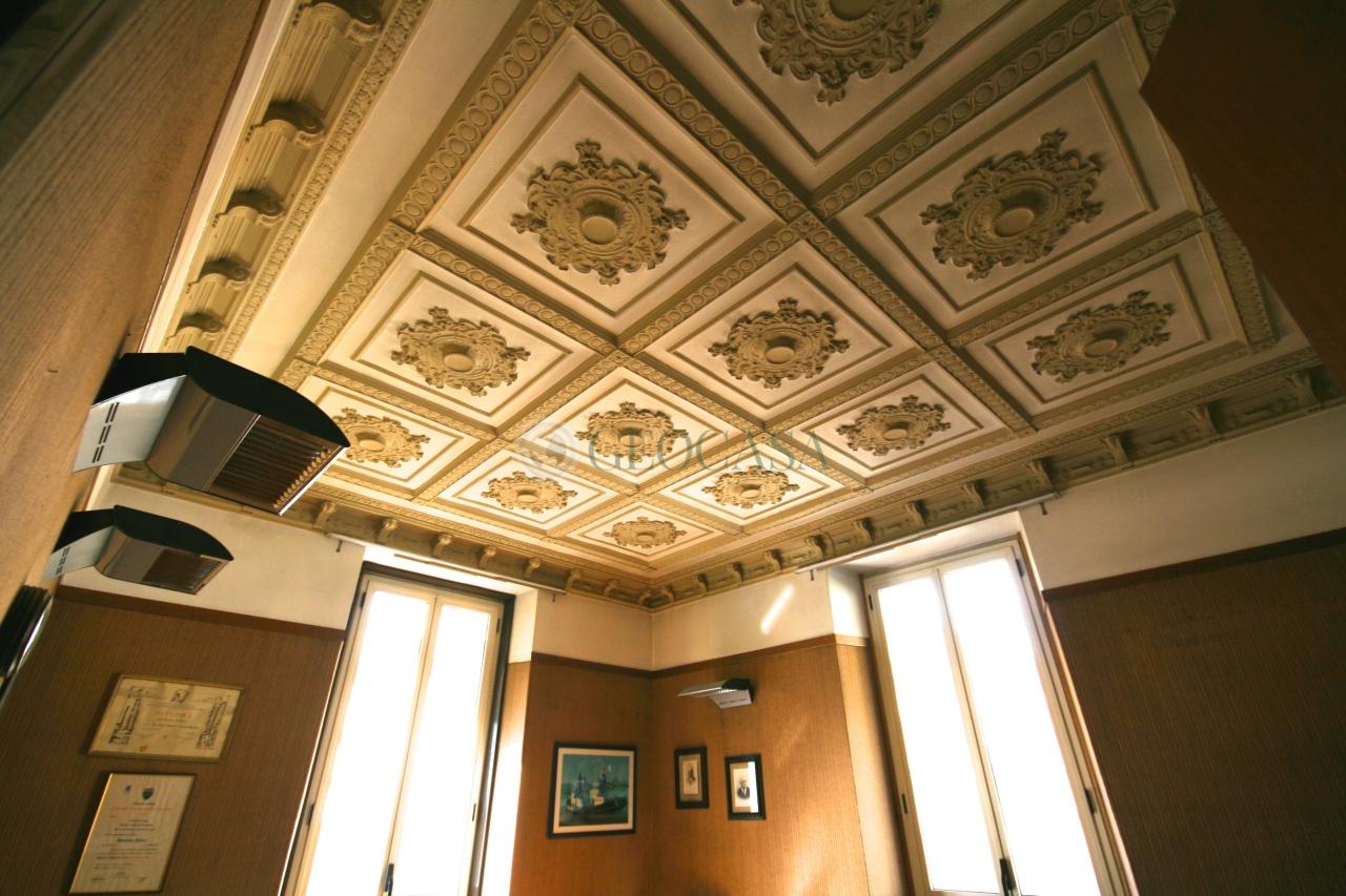 Vendita Esavani, La Spezia foto